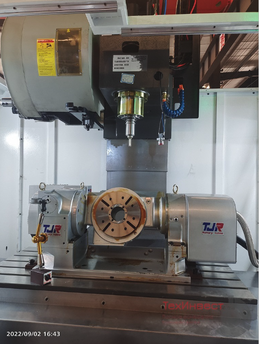 Vertikalno-frezernyj-stanok